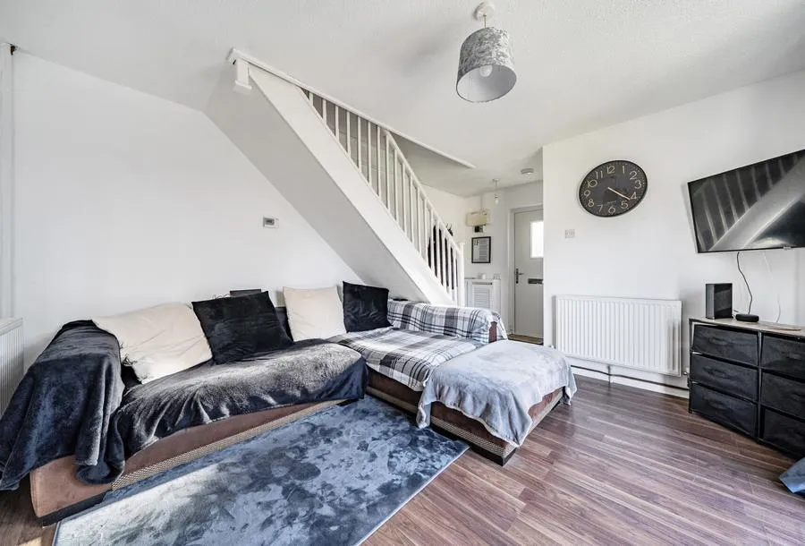Kingscote Drive, Abbeymead, GL4, photo 3