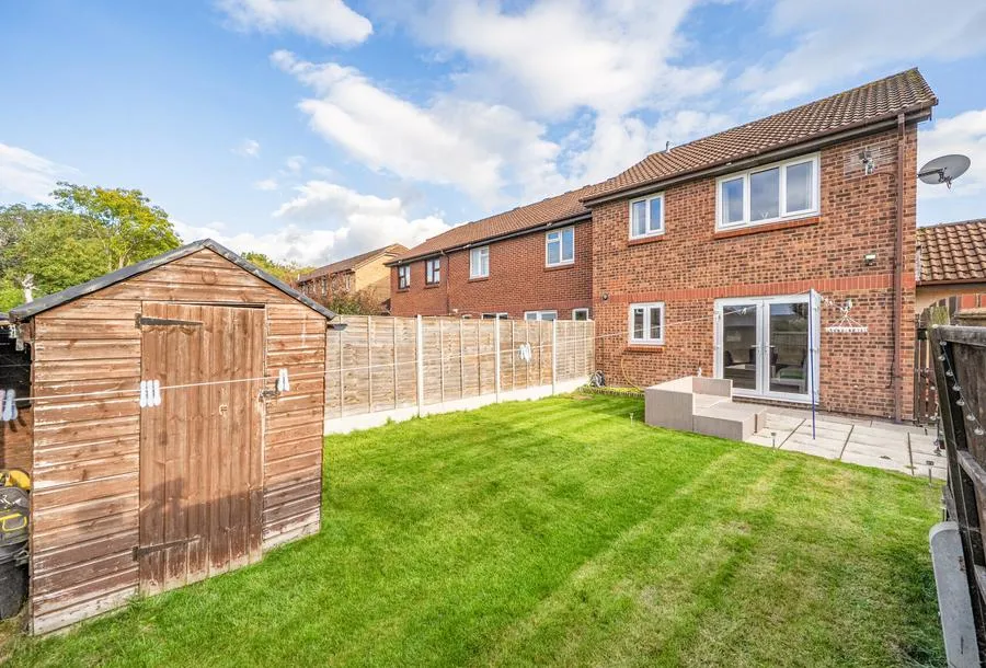 1 bed house for sale, Kingscote Drive, Abbeymead, GL4