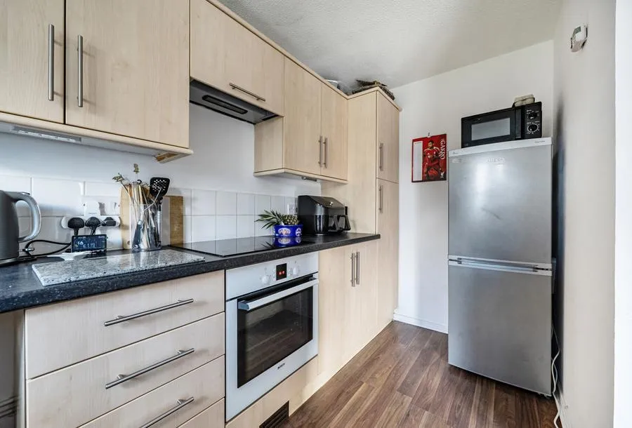Kingscote Drive, Abbeymead, GL4, photo 5
