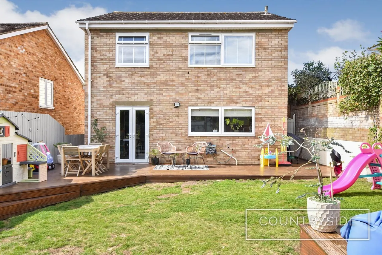 Greenoaks Close, Benfleet, photo 19