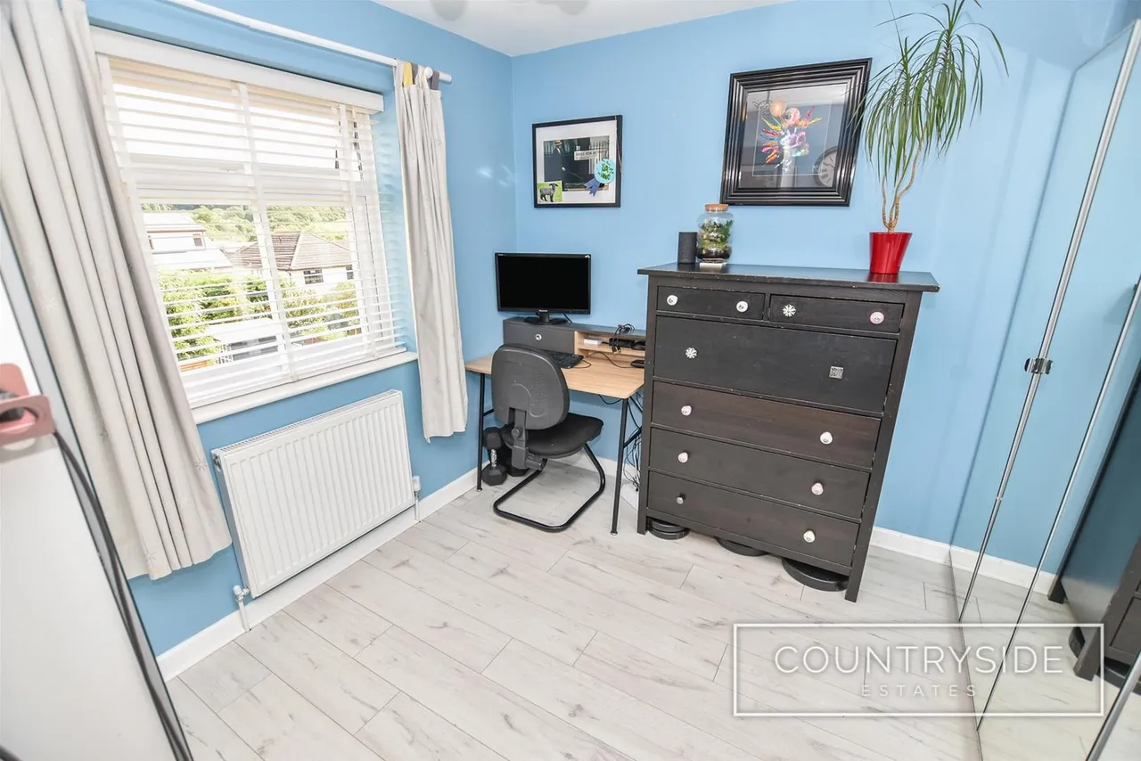 Greenoaks Close, Benfleet, photo 14