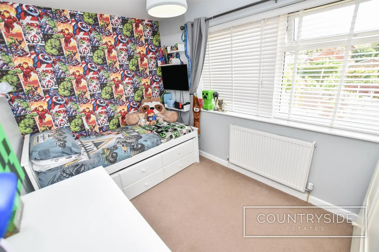 Greenoaks Close, Benfleet, photo 13