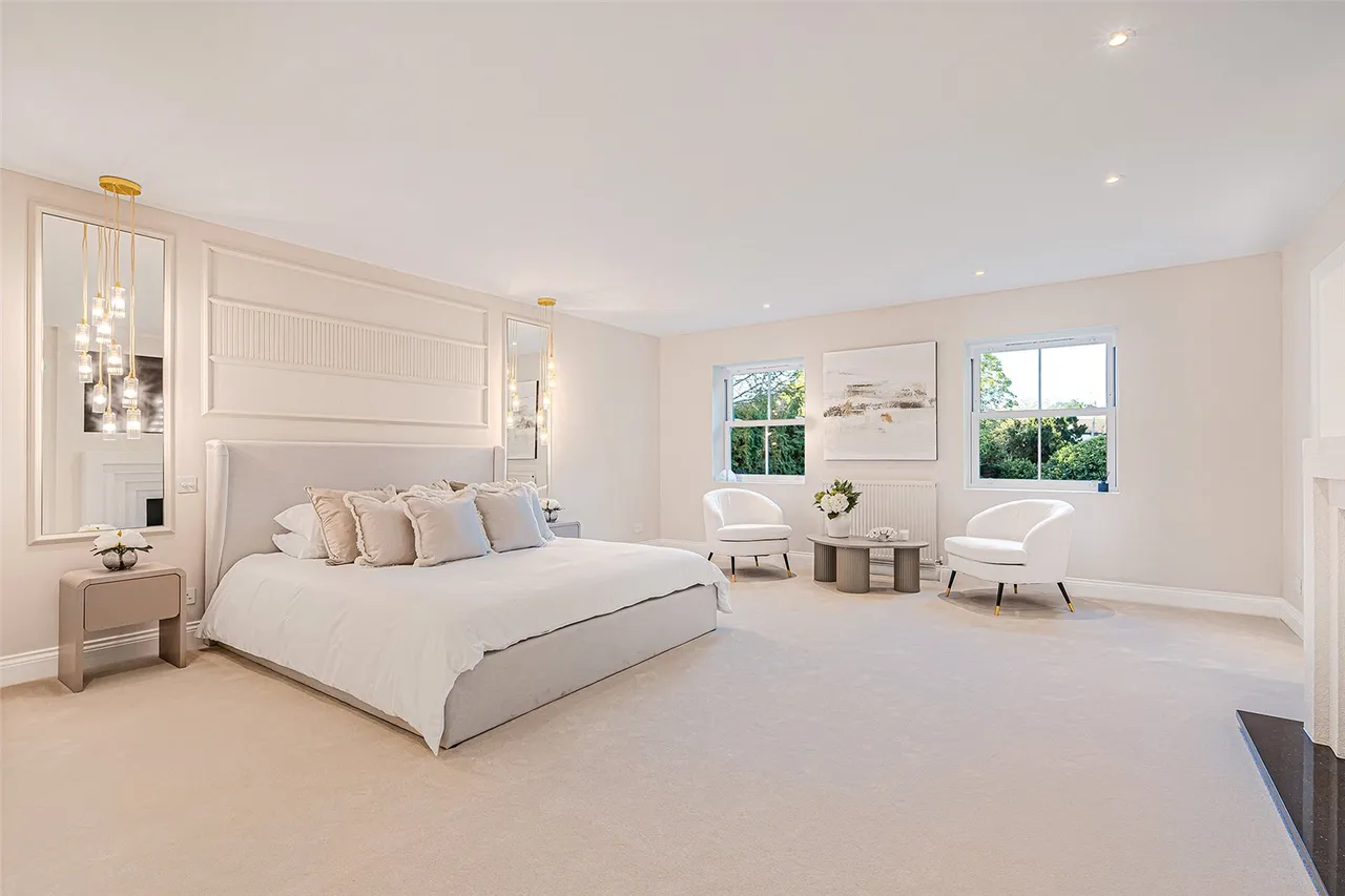 Mymms Drive, Brookmans Park, AL9, photo 18