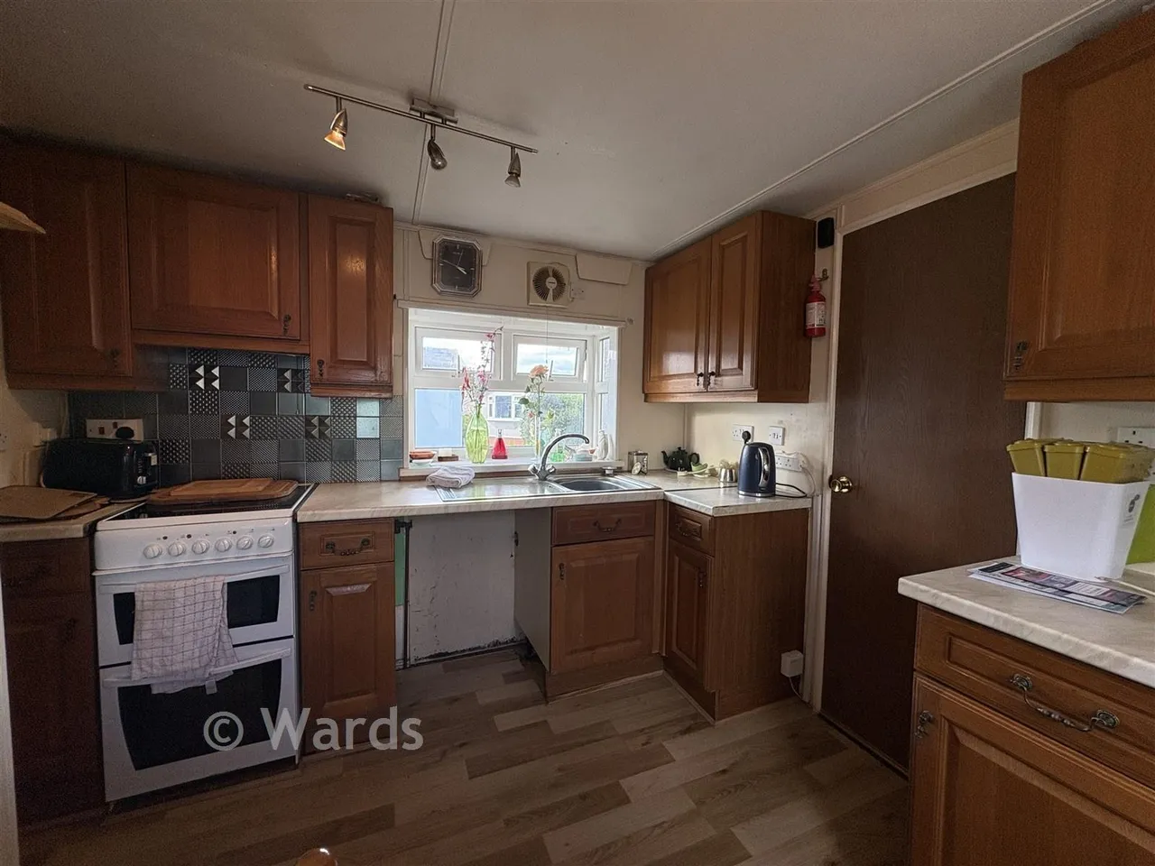 Shipbourne Road, Tonbridge, TN10, photo 4