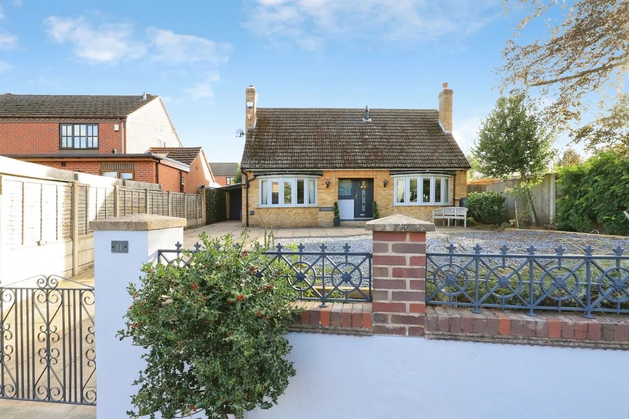 3 bed house for sale, Tan Lane, Stourport-On-Severn, DY13
