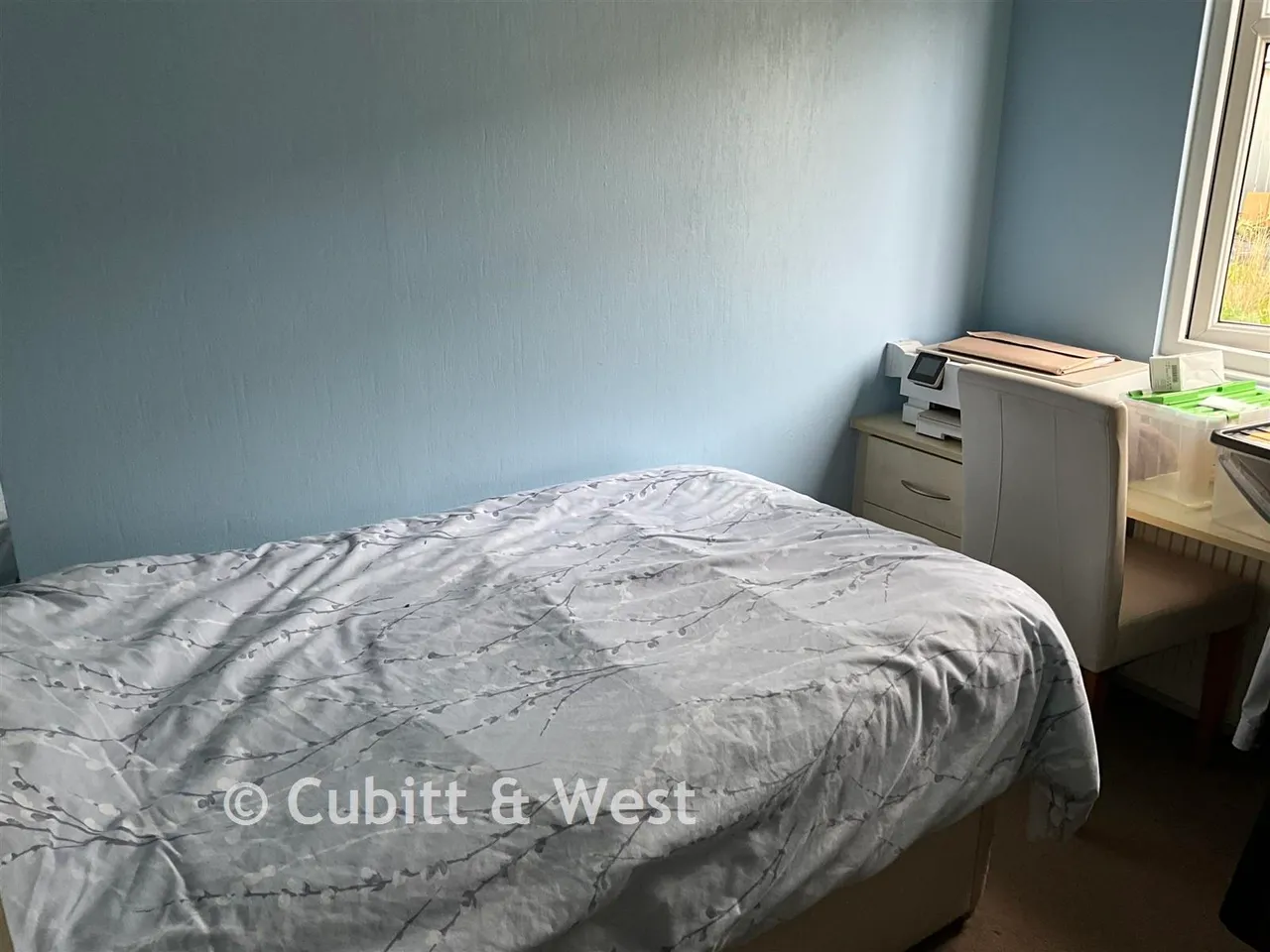 Emms Lane, Brooks Green, RH13, photo 8