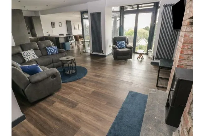 Narberth Road, Tenby, photo 10