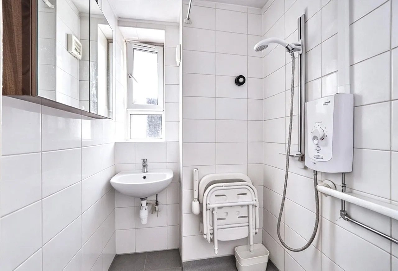 Bruce Road, Bow, London, E3, photo 9