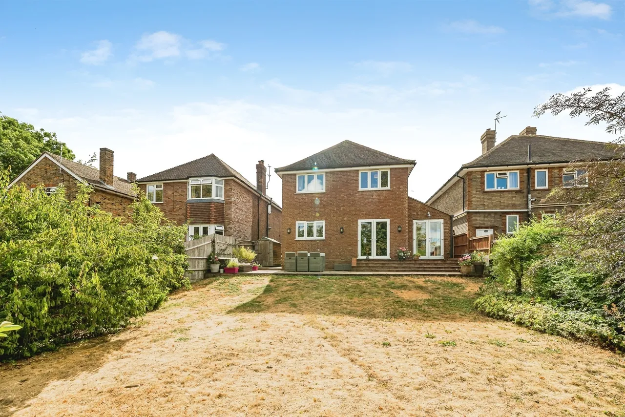Vale Road, Manor Park, HP20, photo 17