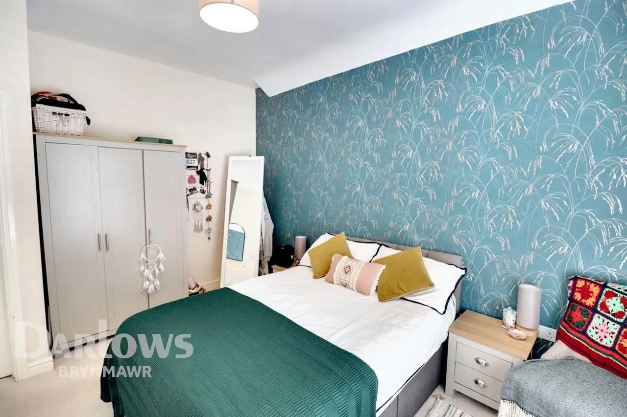 Ashvale, Tredegar, photo 9