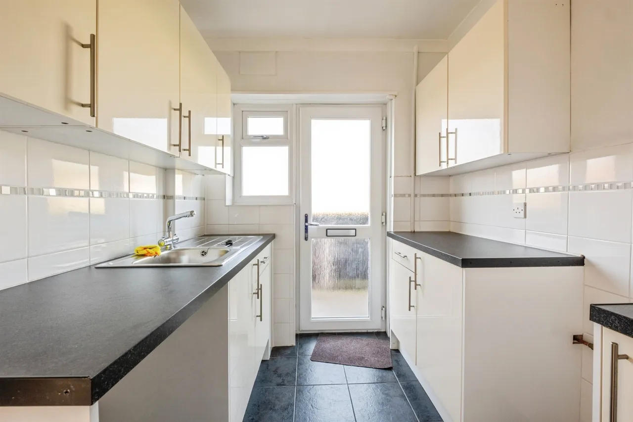 Dane Road, Seaford, BN25, photo 7