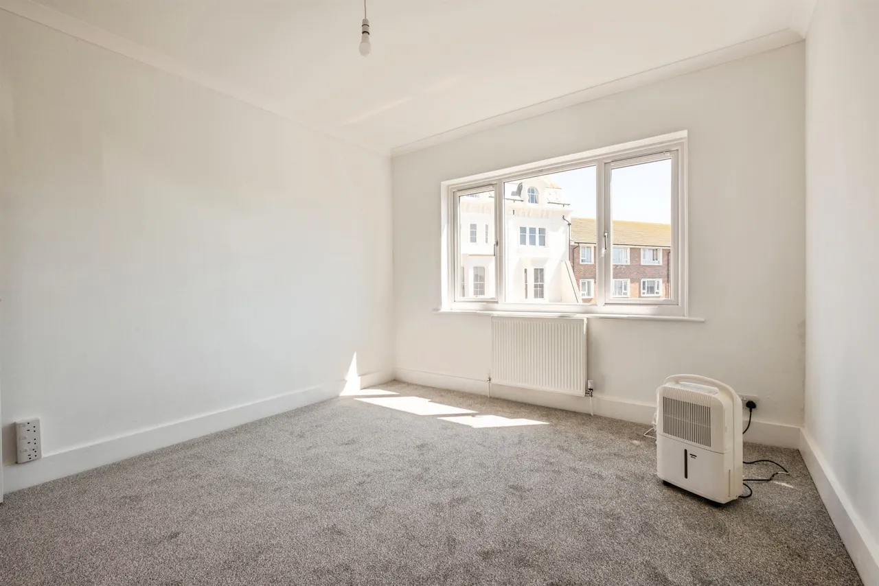 Dane Road, Seaford, BN25, photo 5