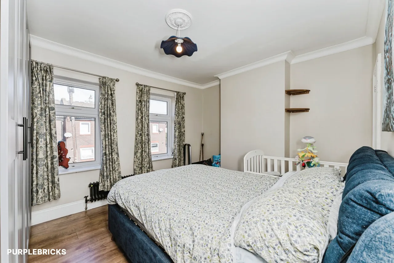 Hollybush Street, London, E13, photo 13