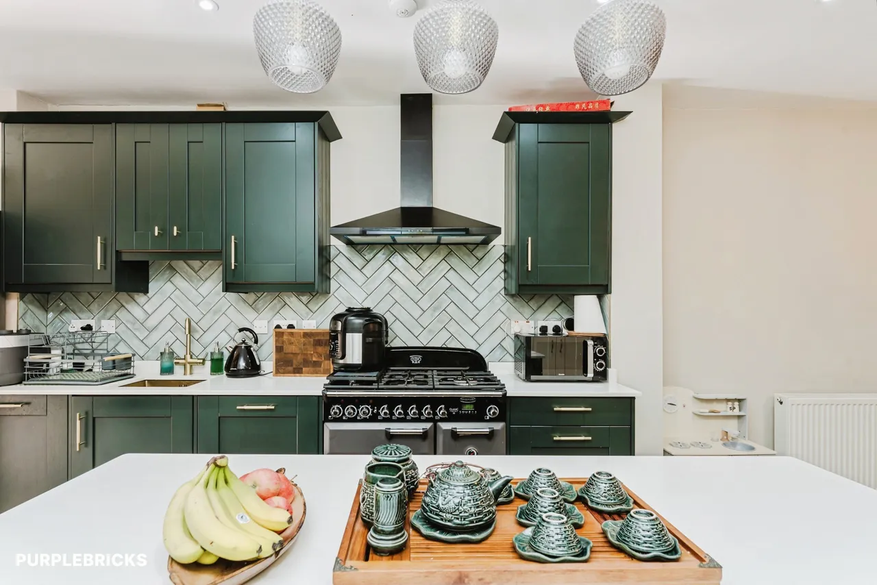 Hollybush Street, London, E13, photo 5