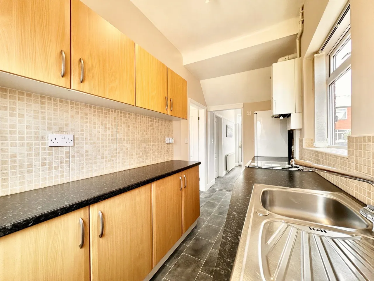 Whalley Road, Offerton, SK2, photo 8