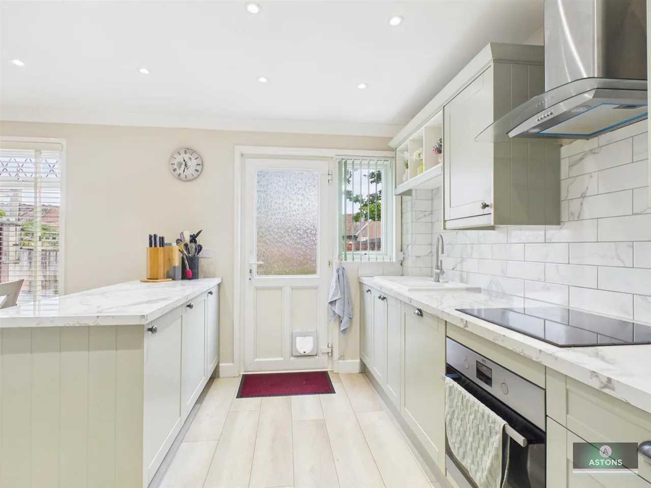 Fulmar Close, Ifield West, photo 10