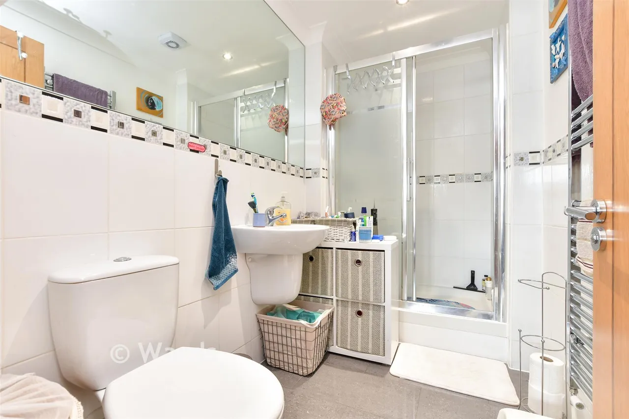 Addington Street, Ramsgate, CT11, photo 10
