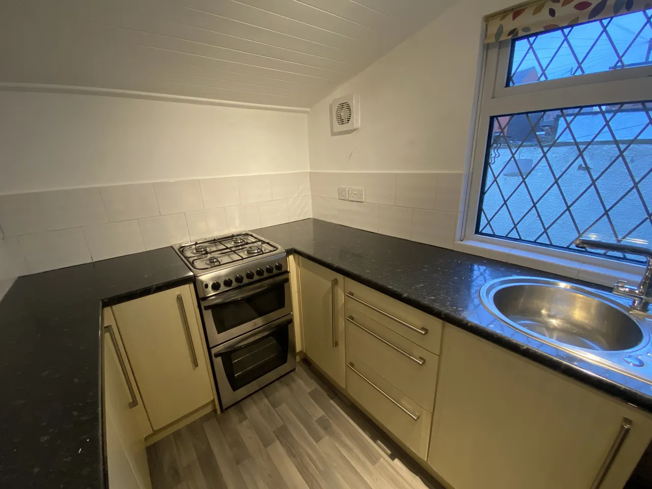 Stamford Grove, Stalybridge, SK15, photo 6