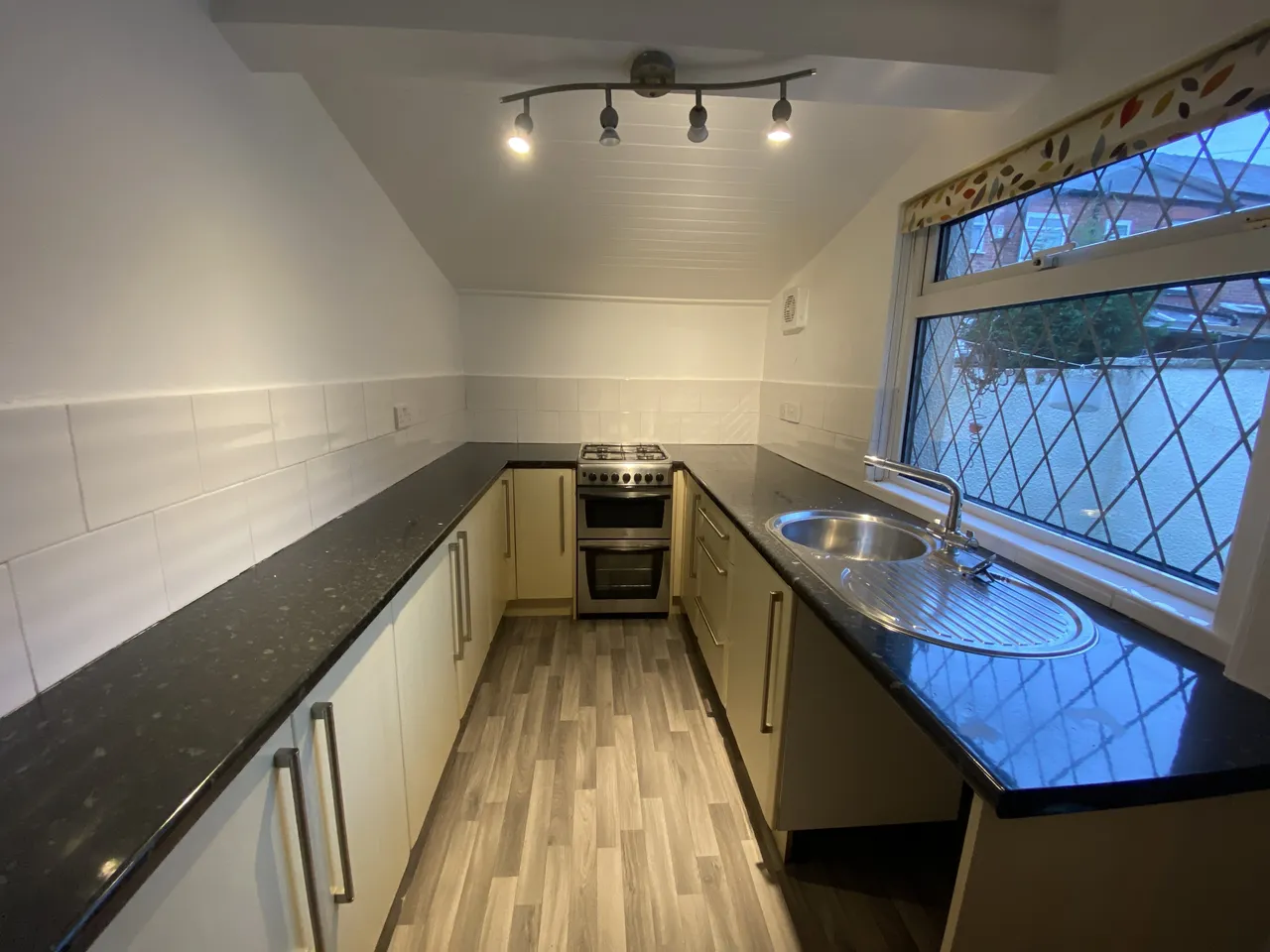 Stamford Grove, Stalybridge, SK15, photo 5