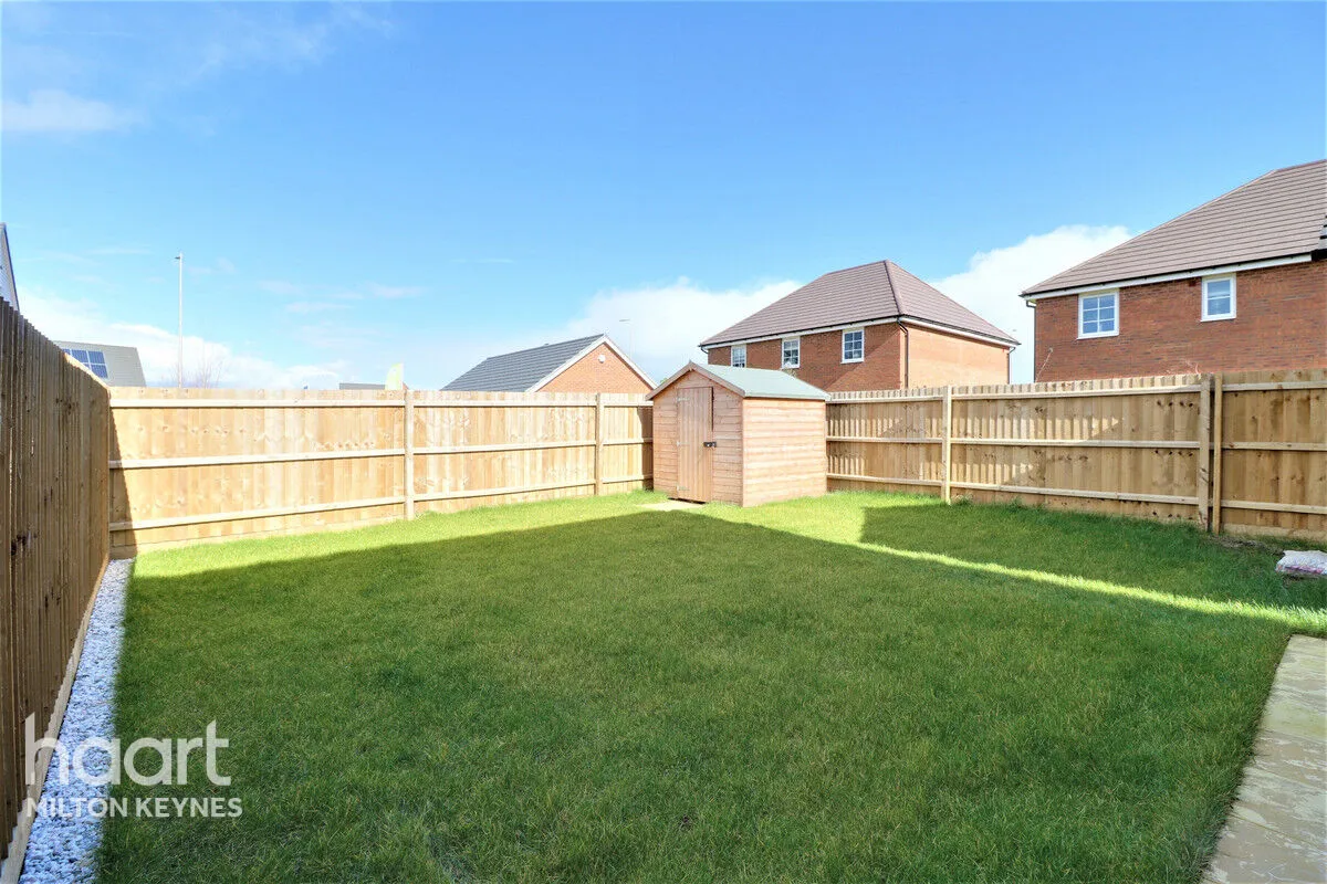 Grace Gardens, Woburn Downs, MK17, photo 9