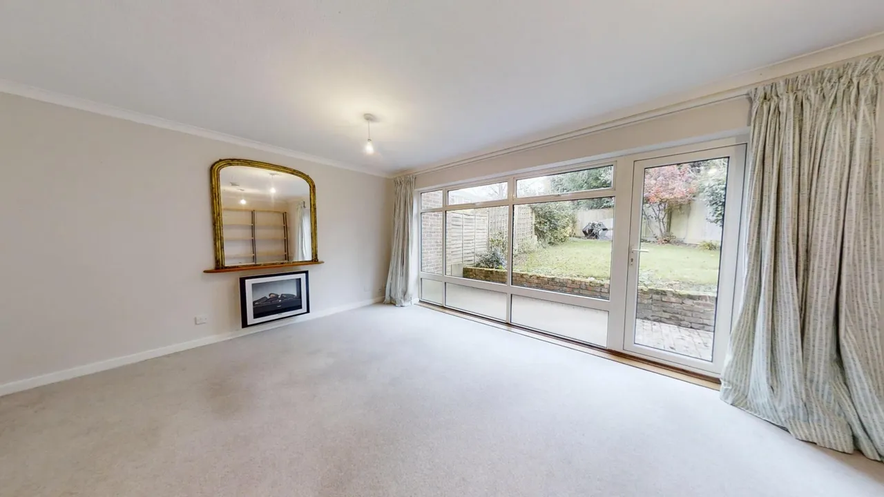 Barnmead, Haywards Heath, RH16, photo 2