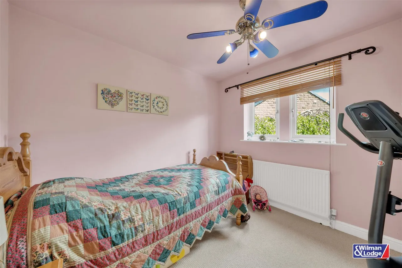 The Mallards, Silsden, BD20 0NT, photo 29