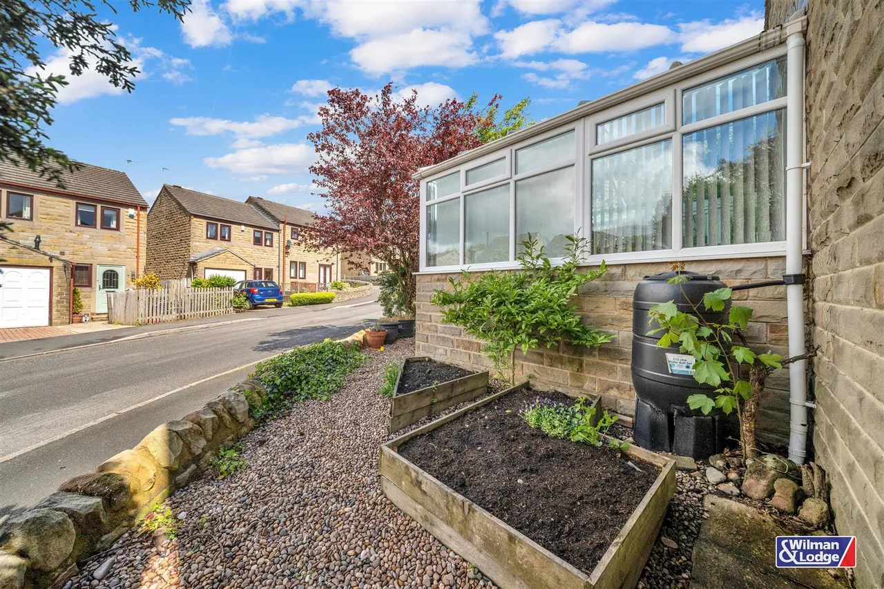 The Mallards, Silsden, BD20 0NT, photo 37