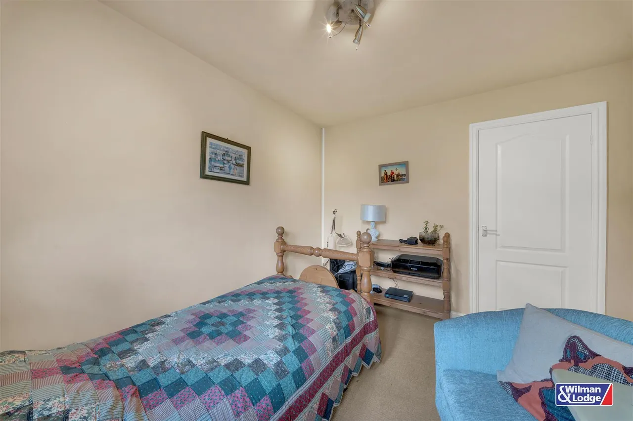 The Mallards, Silsden, BD20 0NT, photo 34