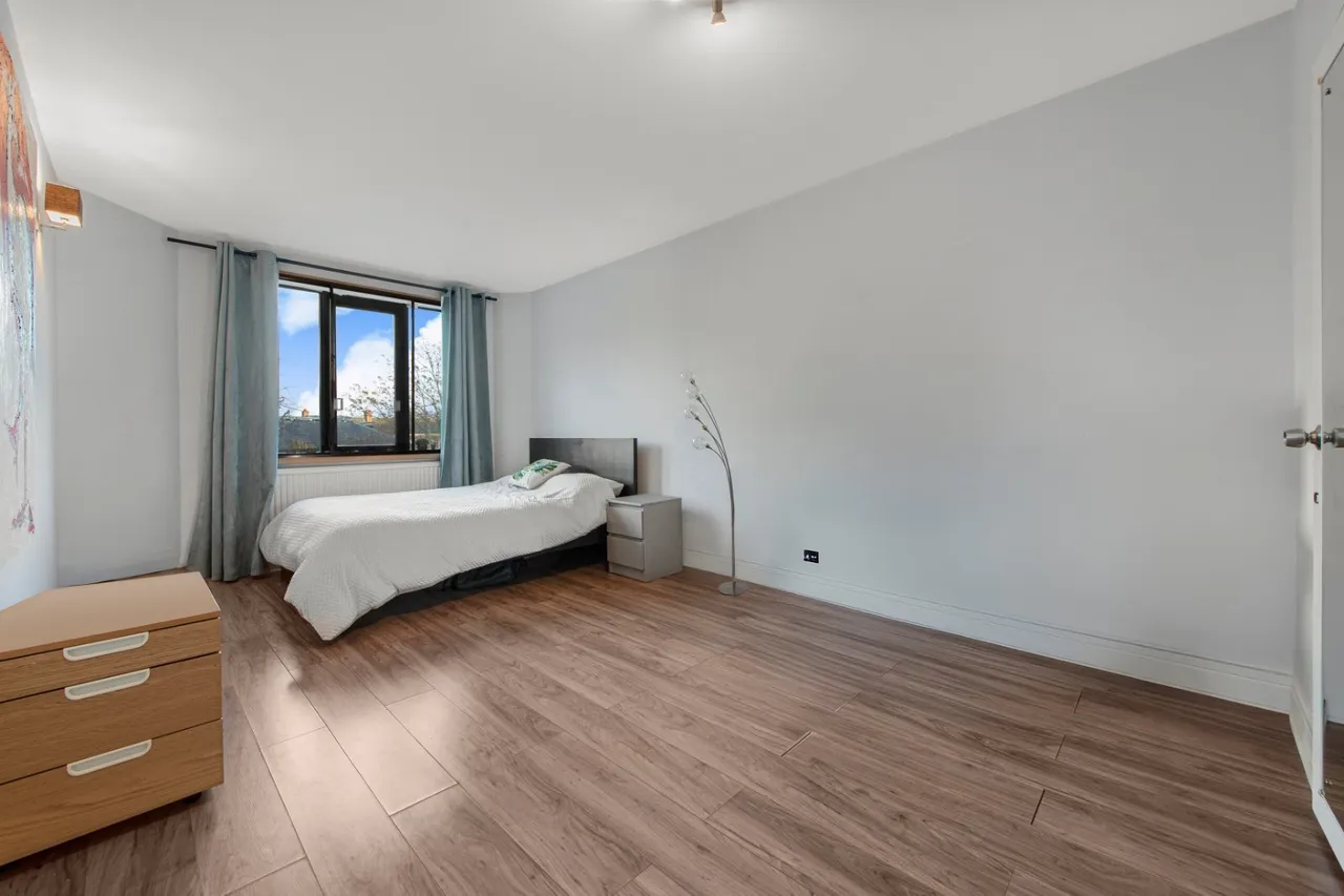 Wellington Road, St John's Wood, NW8, photo 5
