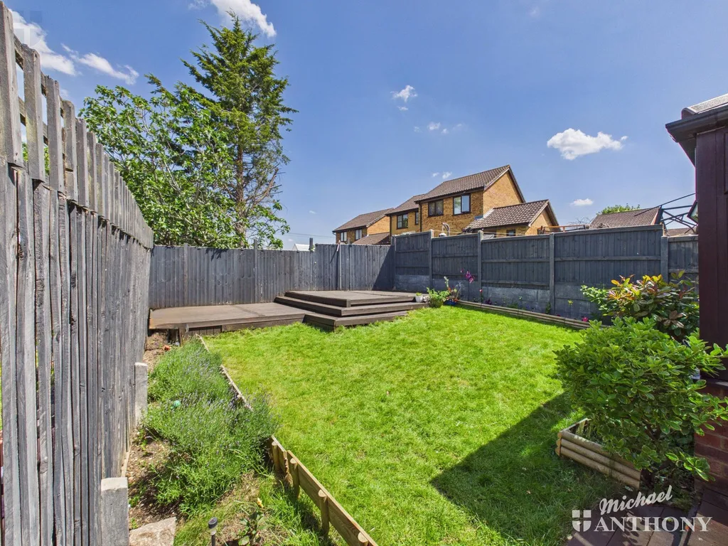 Little Orchards, Aylesbury, HP20 2XF, photo 12