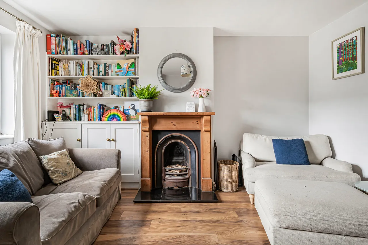 Little Green Lane, Farnham, GU9, photo 4