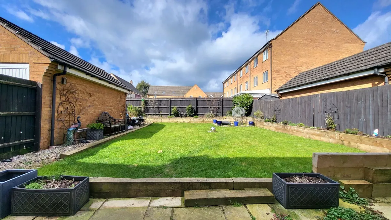 Leaf Avenue, Hampton Hargate, Peterborough, PE7, photo 12
