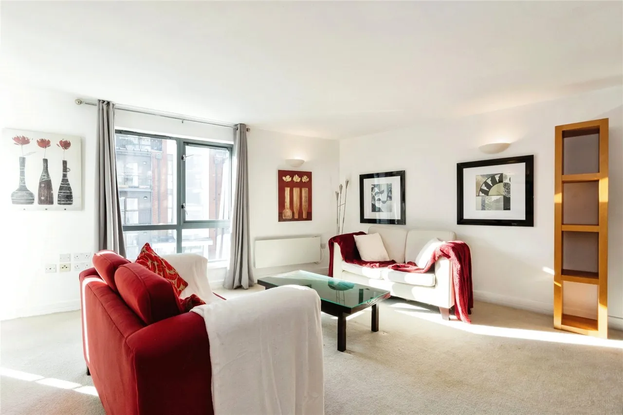 2 bed flat for sale, Standard Hill, Nottingham, NG1