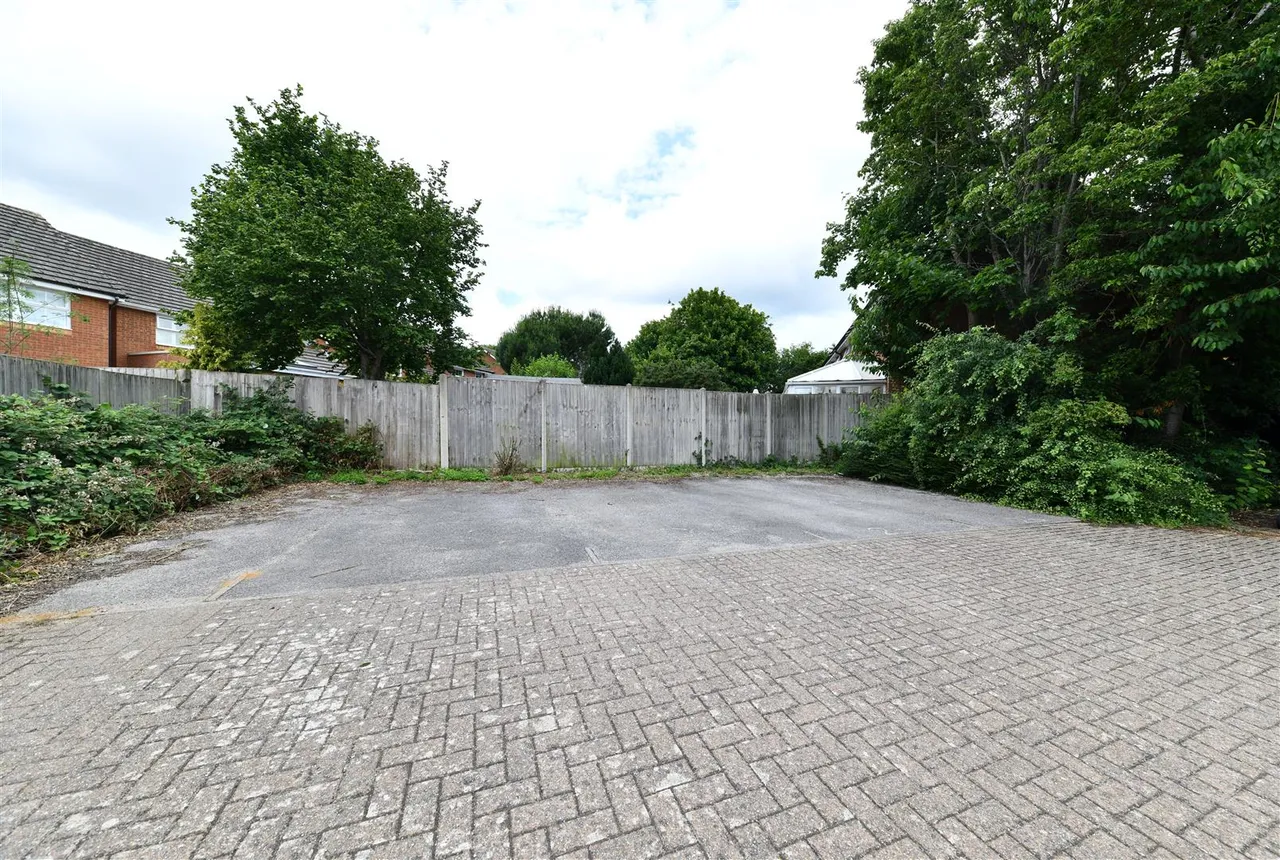 Wetherby Close, Stevenage, SG1 5RX, photo 8