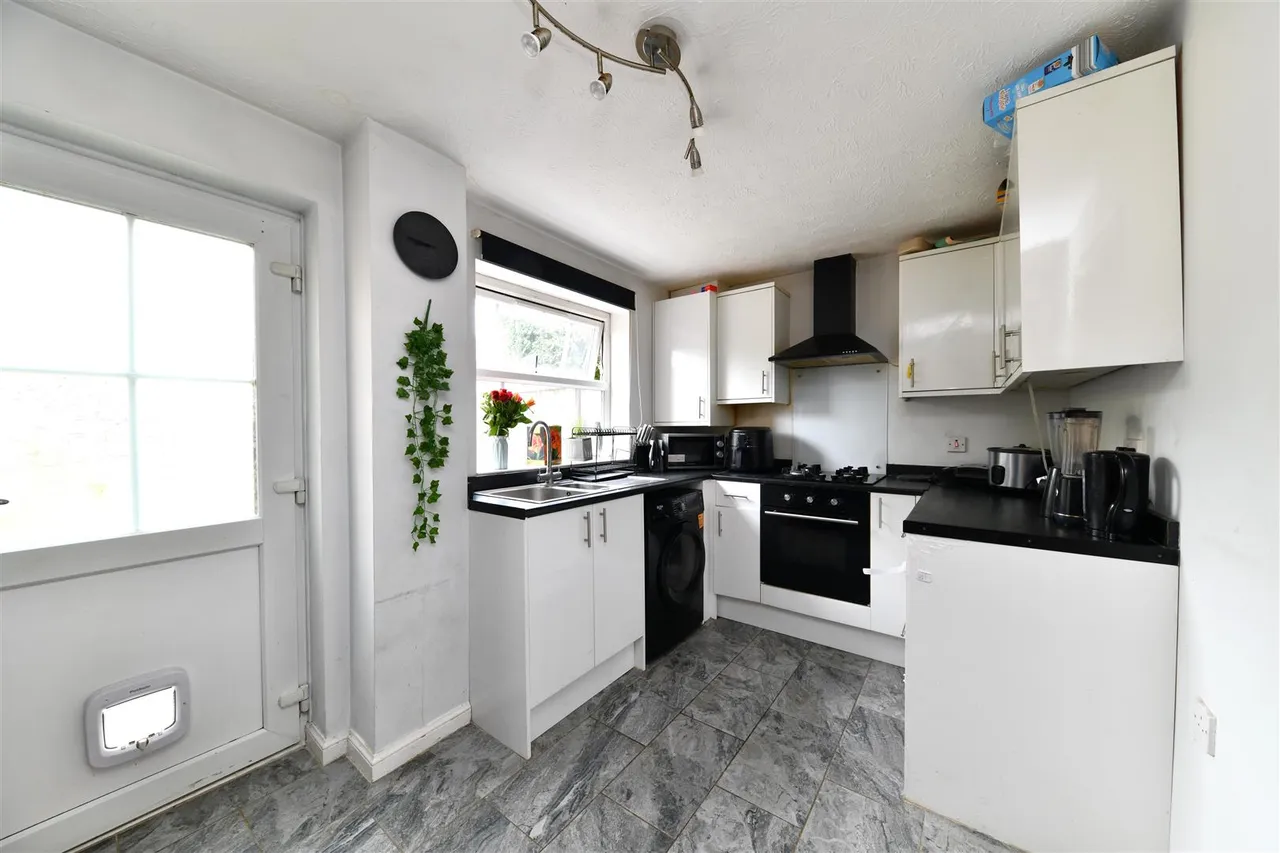Wetherby Close, Stevenage, SG1 5RX, photo 5