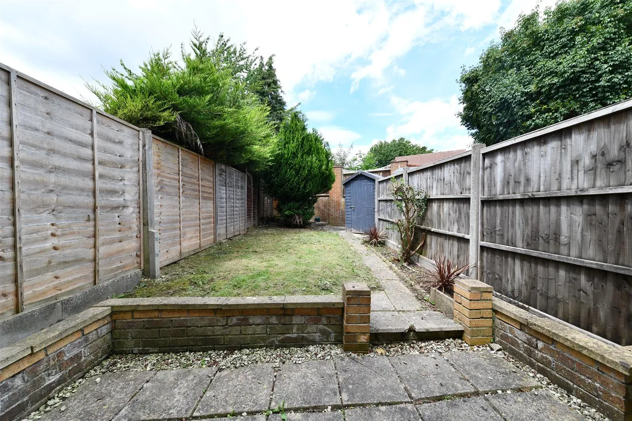 Wetherby Close, Stevenage, SG1 5RX, photo 9