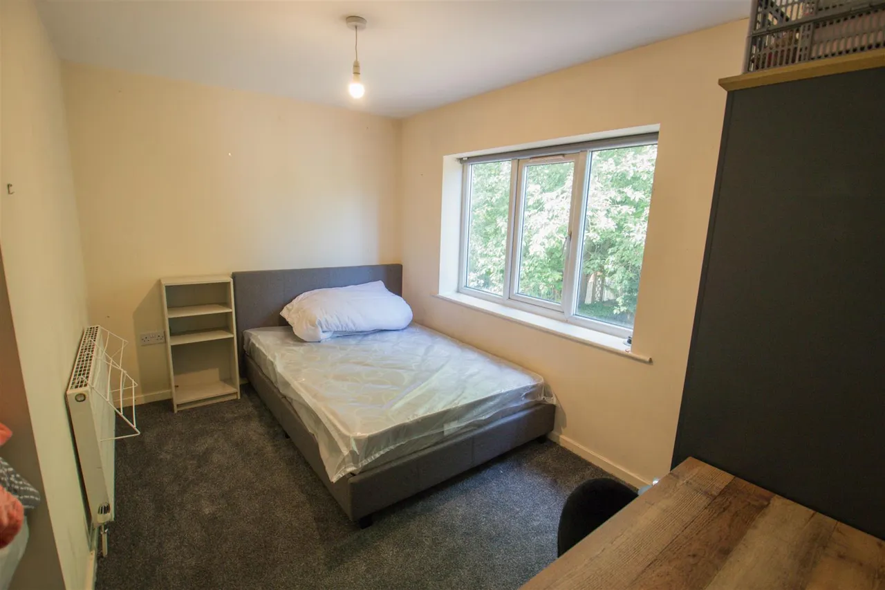 Grimthorpe Place, Headingley, LS6, photo 6