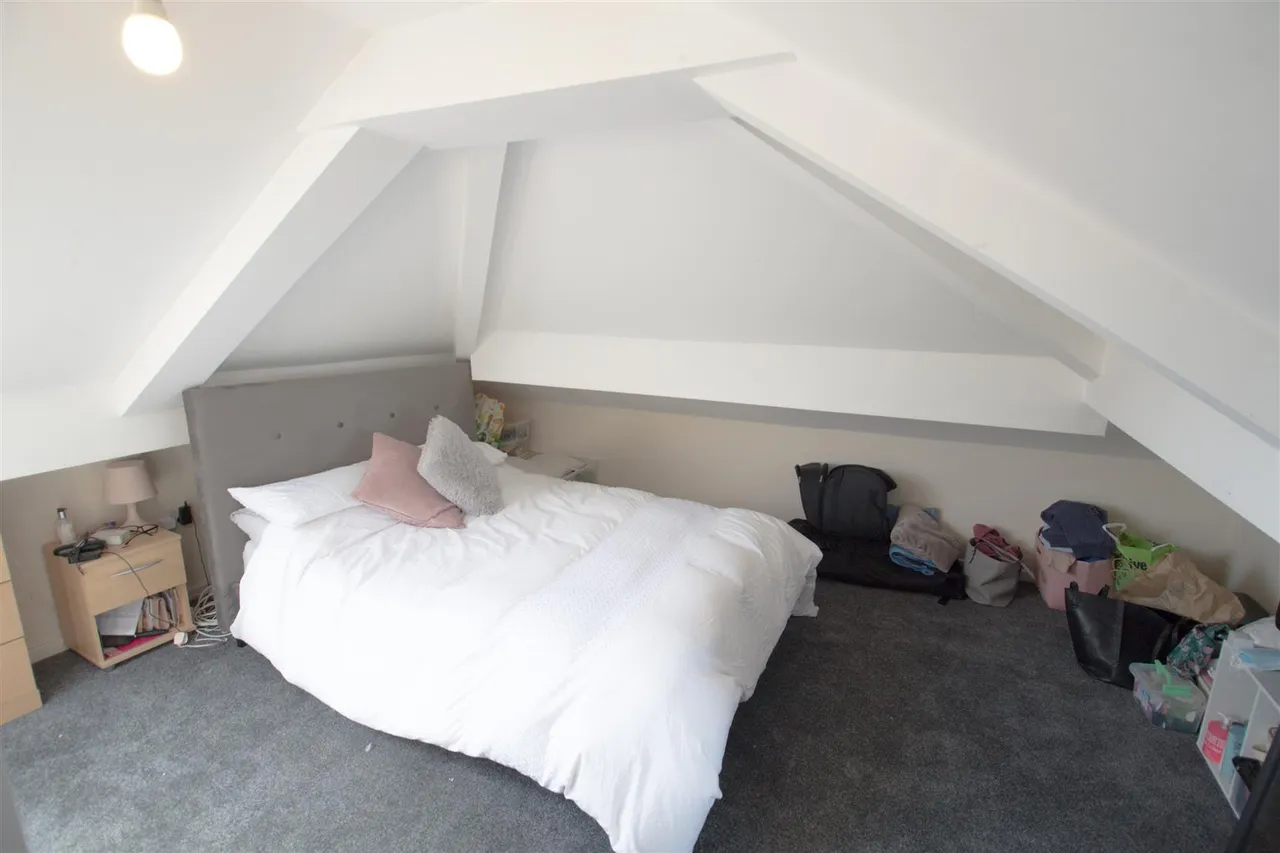 Grimthorpe Place, Headingley, LS6, photo 2