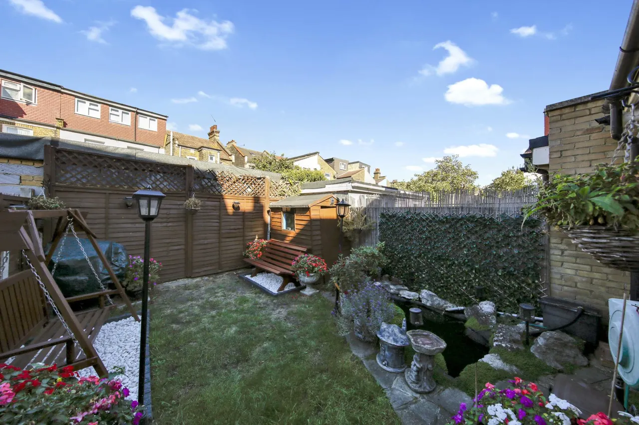 Belmont Park Road, London, E10, photo 17