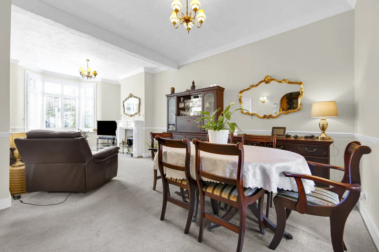 Belmont Park Road, London, E10, photo 4