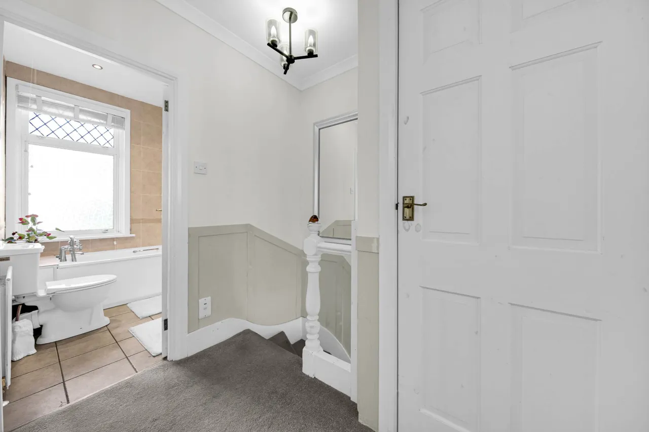 Belmont Park Road, London, E10, photo 15