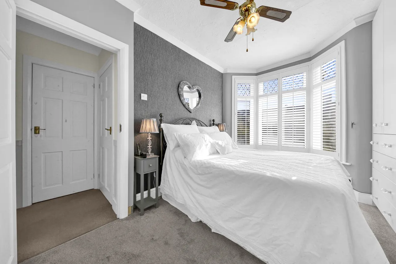 Belmont Park Road, London, E10, photo 11