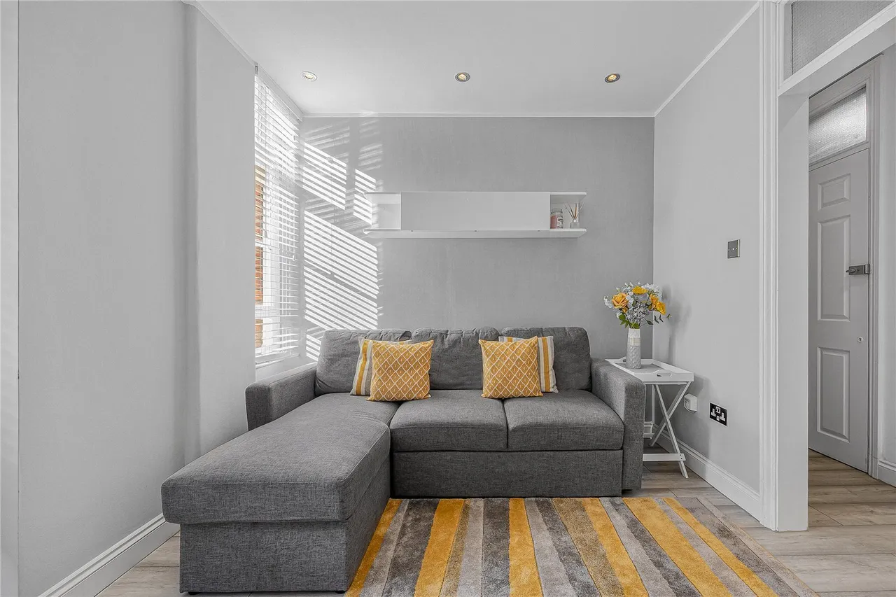 Gilbert Street, Mayfair, W1K, photo 5