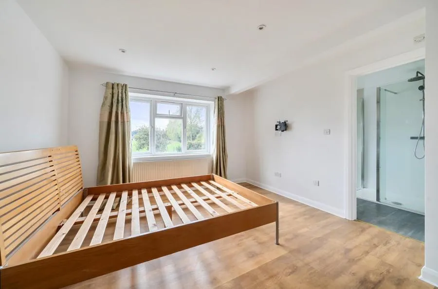 Longmead, Windsor, SL4, photo 15