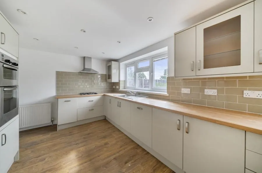 Longmead, Windsor, SL4, photo 14