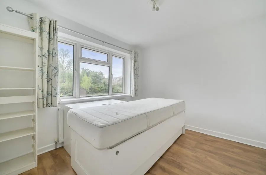 Longmead, Windsor, SL4, photo 16
