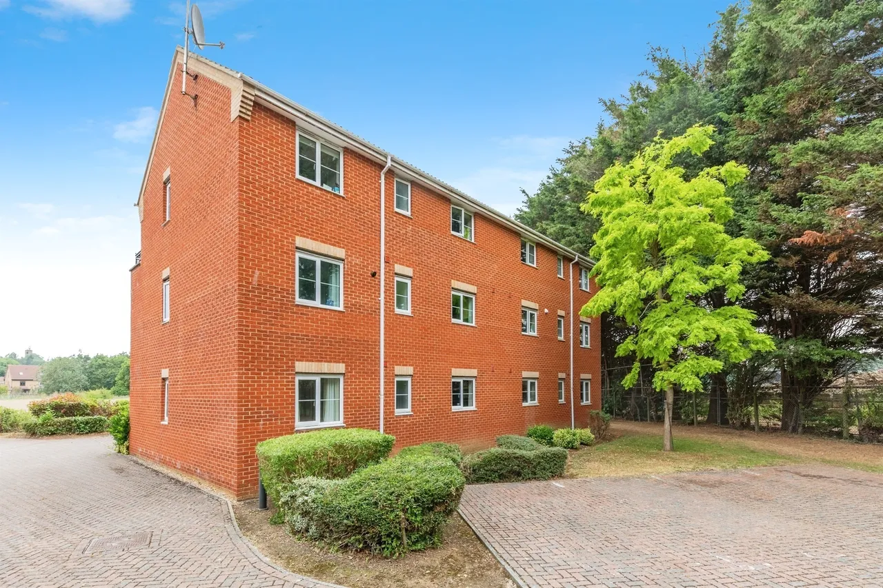 Abbots Way, Kettering, NN15, photo 16