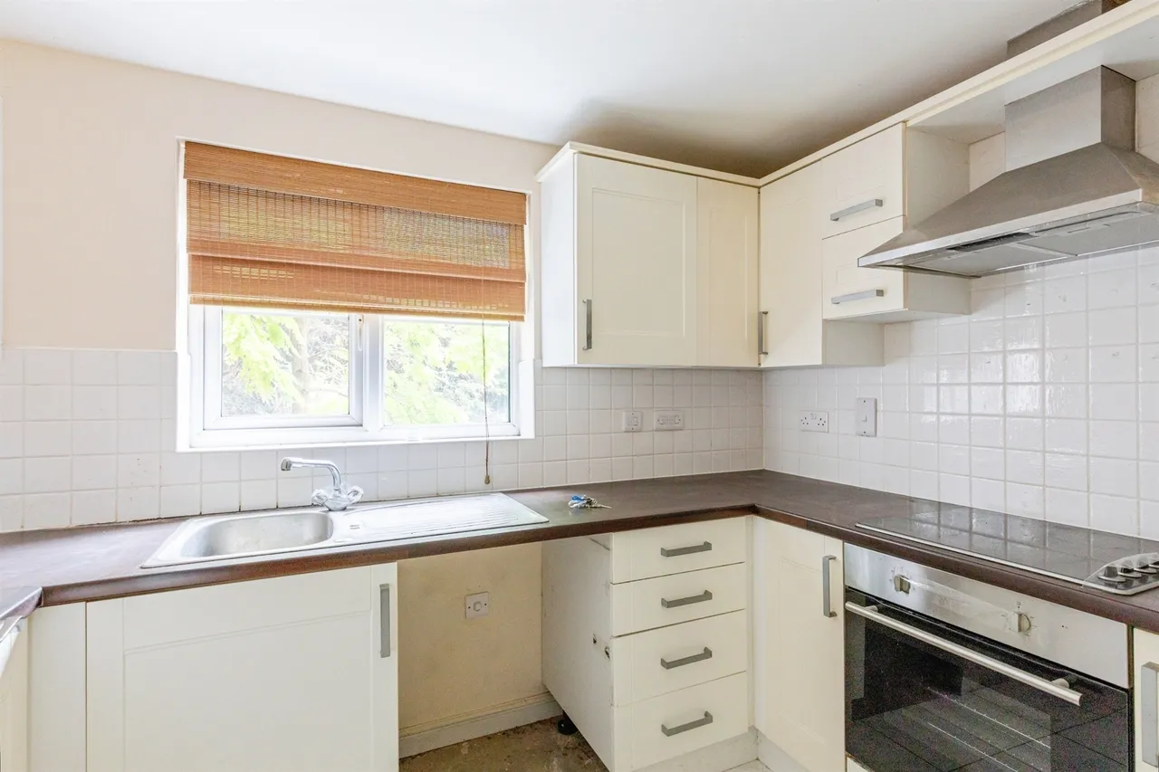 Abbots Way, Kettering, NN15, photo 9