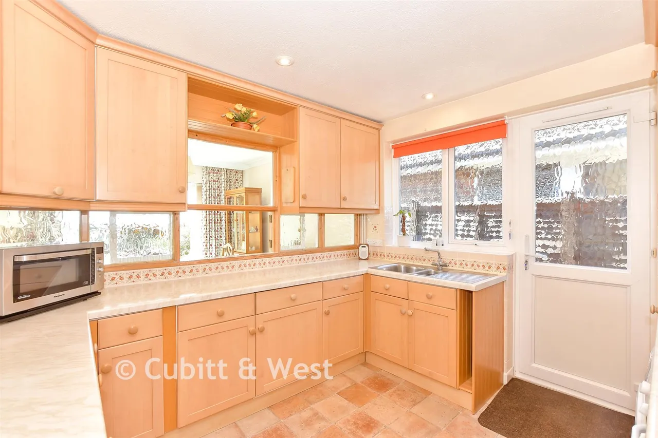Creek End, Emsworth, PO10, photo 11