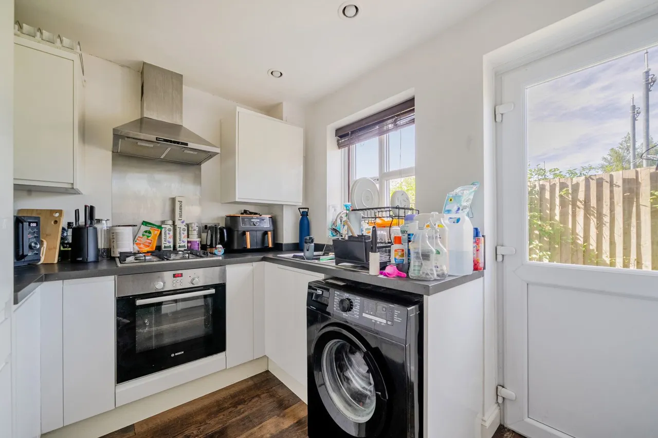 Amblecote Meadows, SE12, photo 3